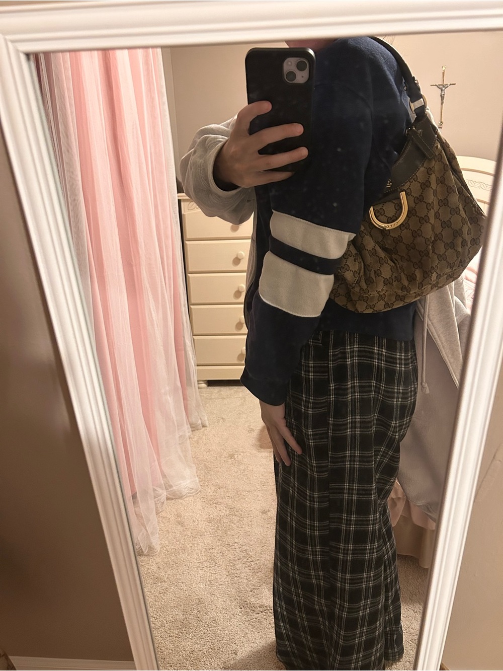 Gucci Shoulder Bag - Picture 16 of 16